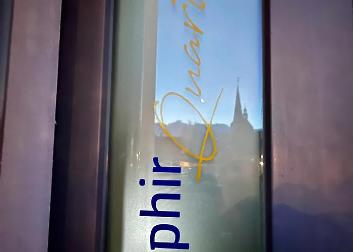 Saphir Quartier Apartman *